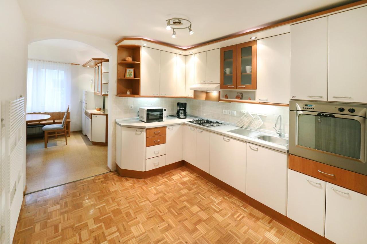 Apartma Vila Zigmund Cerknica Eksteriør billede