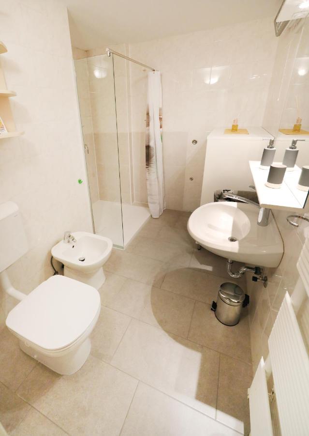 Apartma Vila Zigmund Cerknica Eksteriør billede